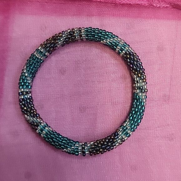 Set of 2 Sashka Mixed Turquoise Glass Beaded Bracelets - Picture 5 of 9